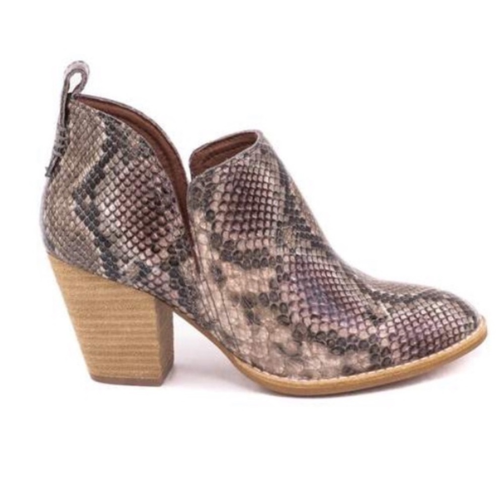 Jeffrey Campbell Rosalee Bootie Brown Snakeskin Size 7